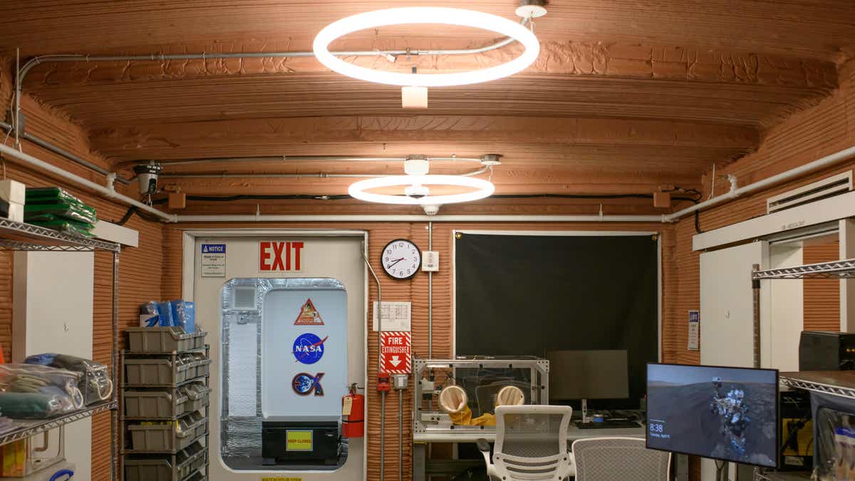 Inside CHAPEA NASA's 3-D printed Mars dwelling's lab